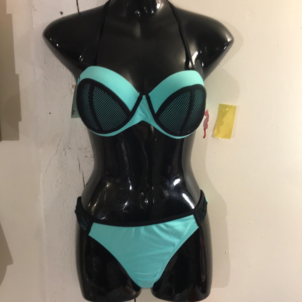 2 piece swim suit